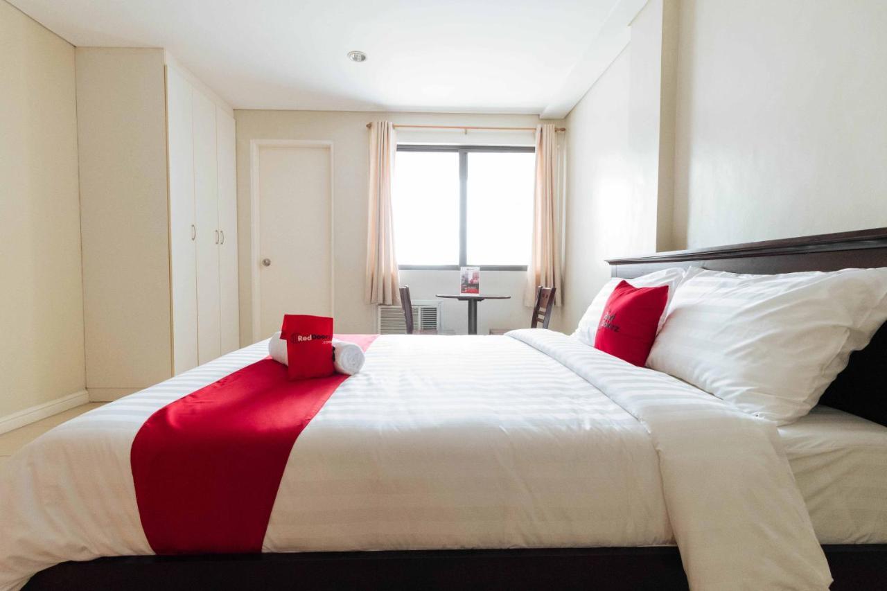 Reddoorz Plus Near Capitol Commons Pasig City Екстер'єр фото