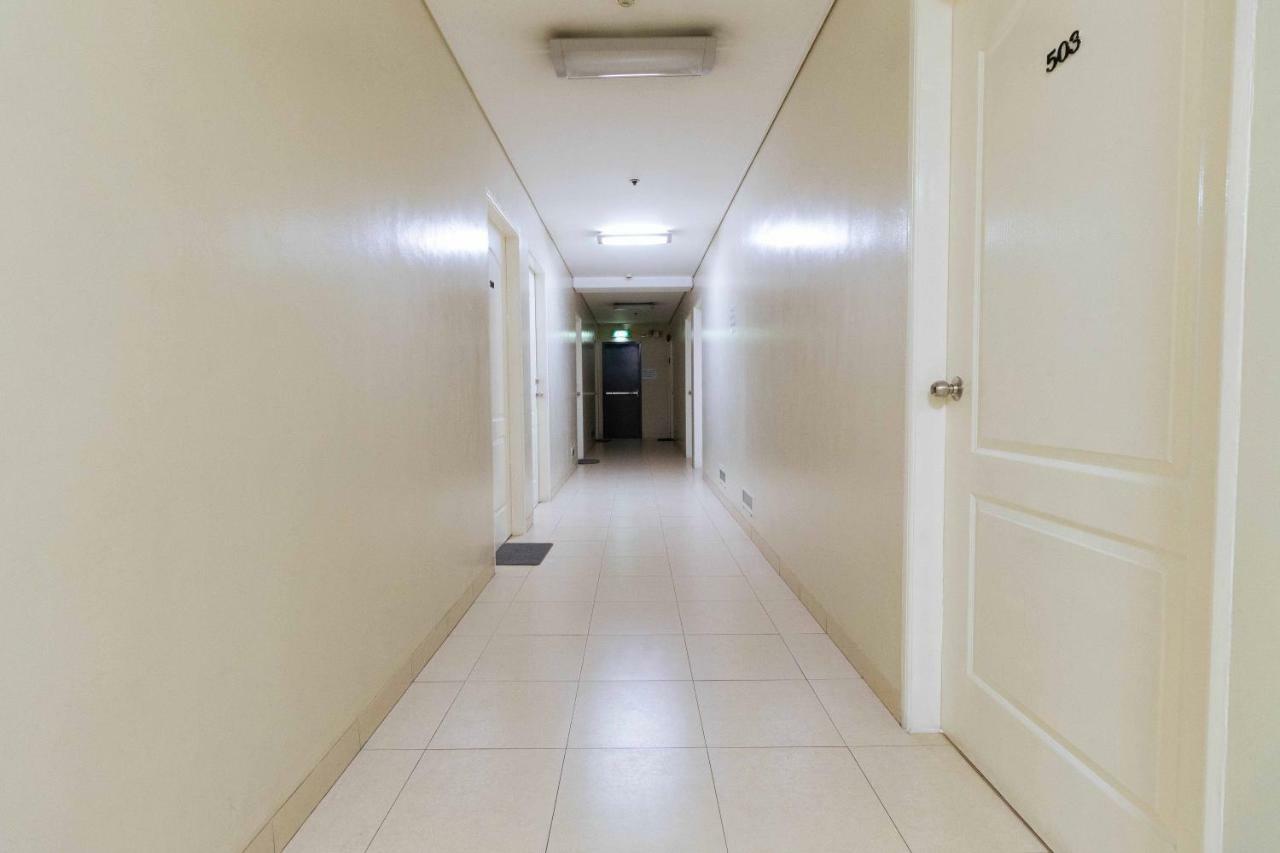 Reddoorz Plus Near Capitol Commons Pasig City Екстер'єр фото