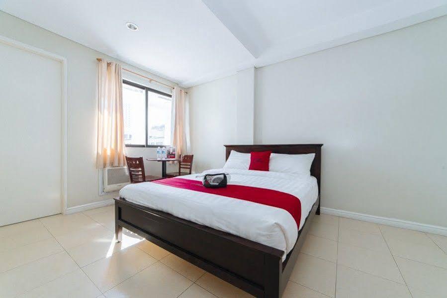 Reddoorz Plus Near Capitol Commons Pasig City Екстер'єр фото